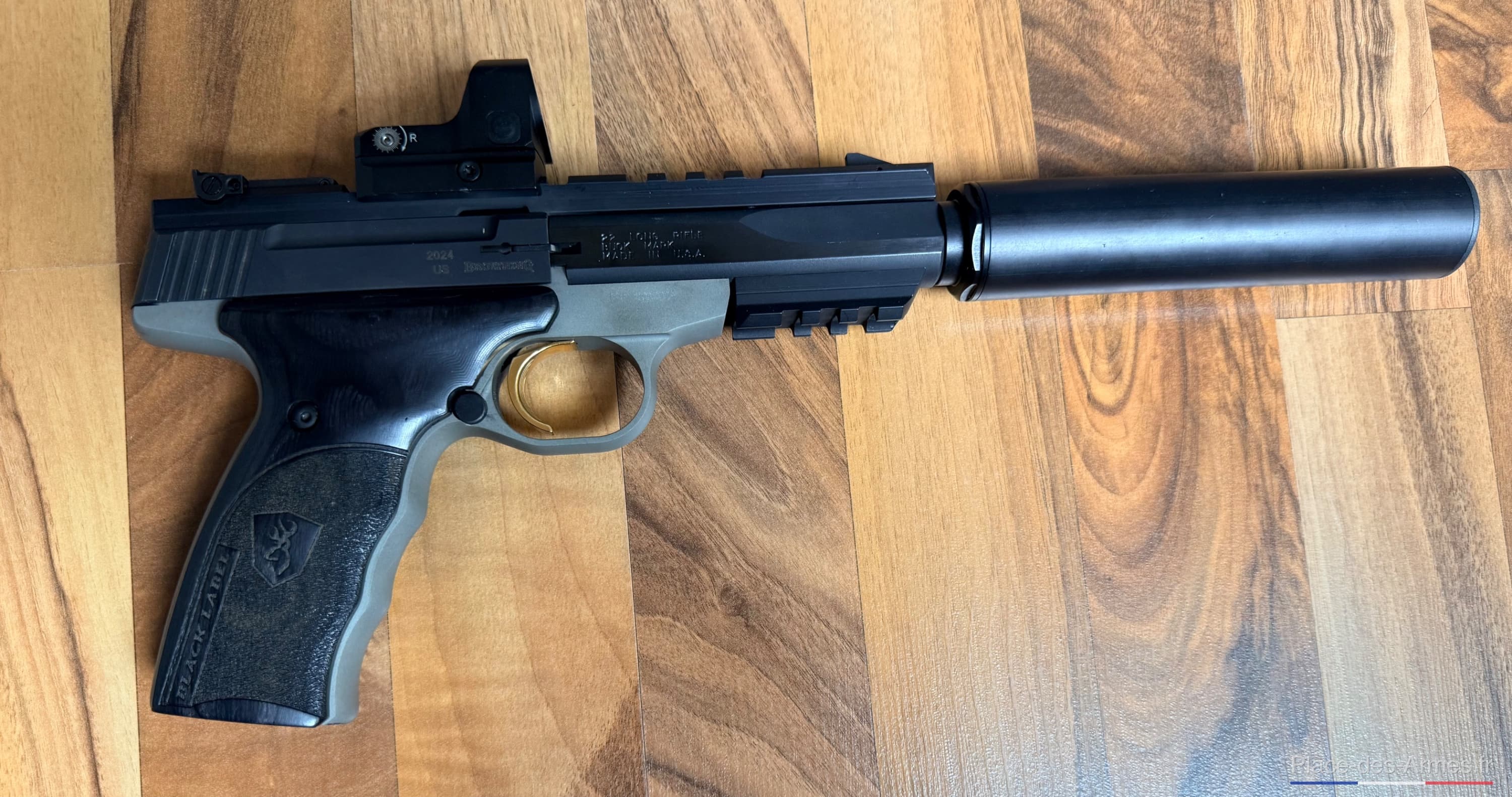 Buck mark 
