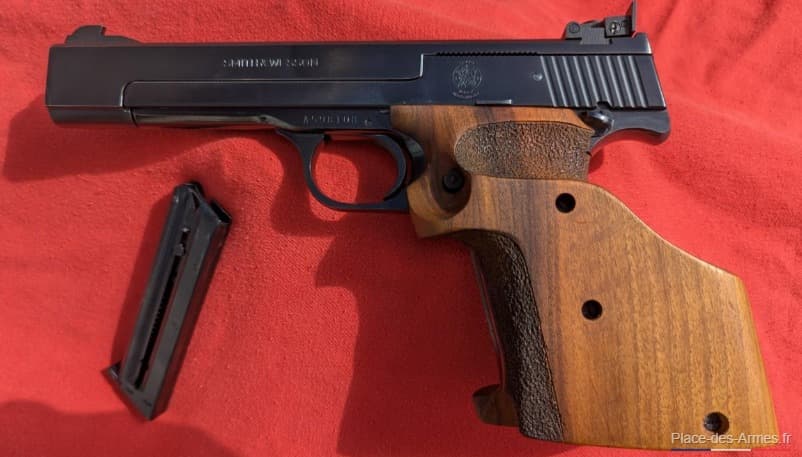 Smith & Wesson modèle 41 cal 22LR en très bon état  — photo 2